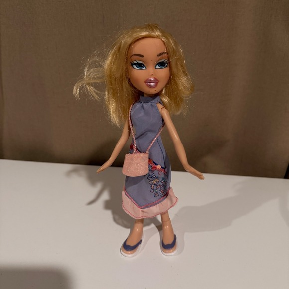 MGA Entertainment Other - Bratz Cloe Doll Purple Floral Dress Pink Purse MGA Entertainment‎ Y2K Fashion